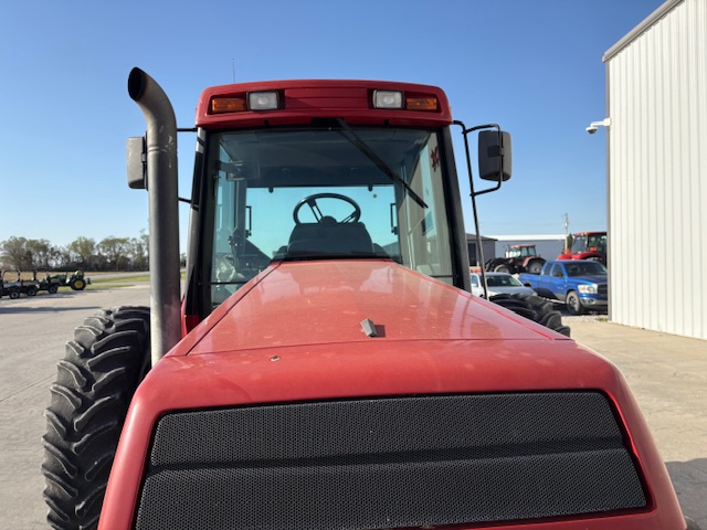 1994 Case IH 7220 MFD Tractor