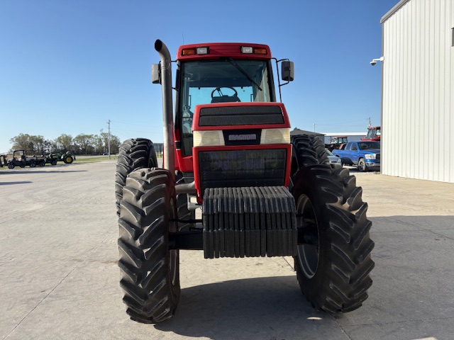 1994 Case IH 7220 MFD Tractor