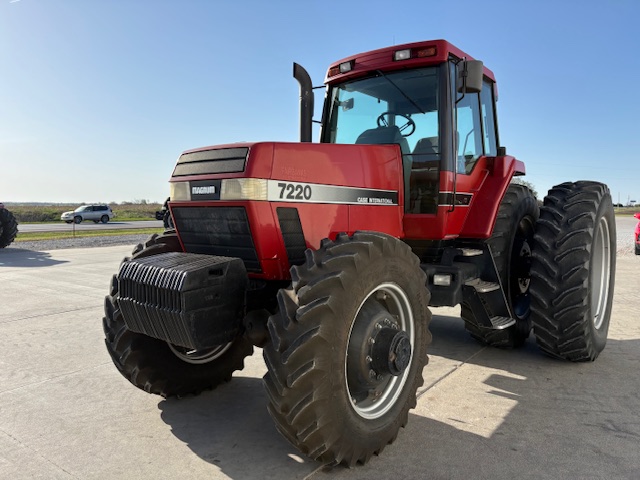 1994 Case IH 7220 MFD Tractor