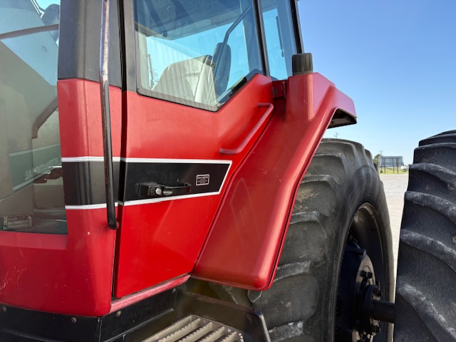 1994 Case IH 7220 MFD Tractor