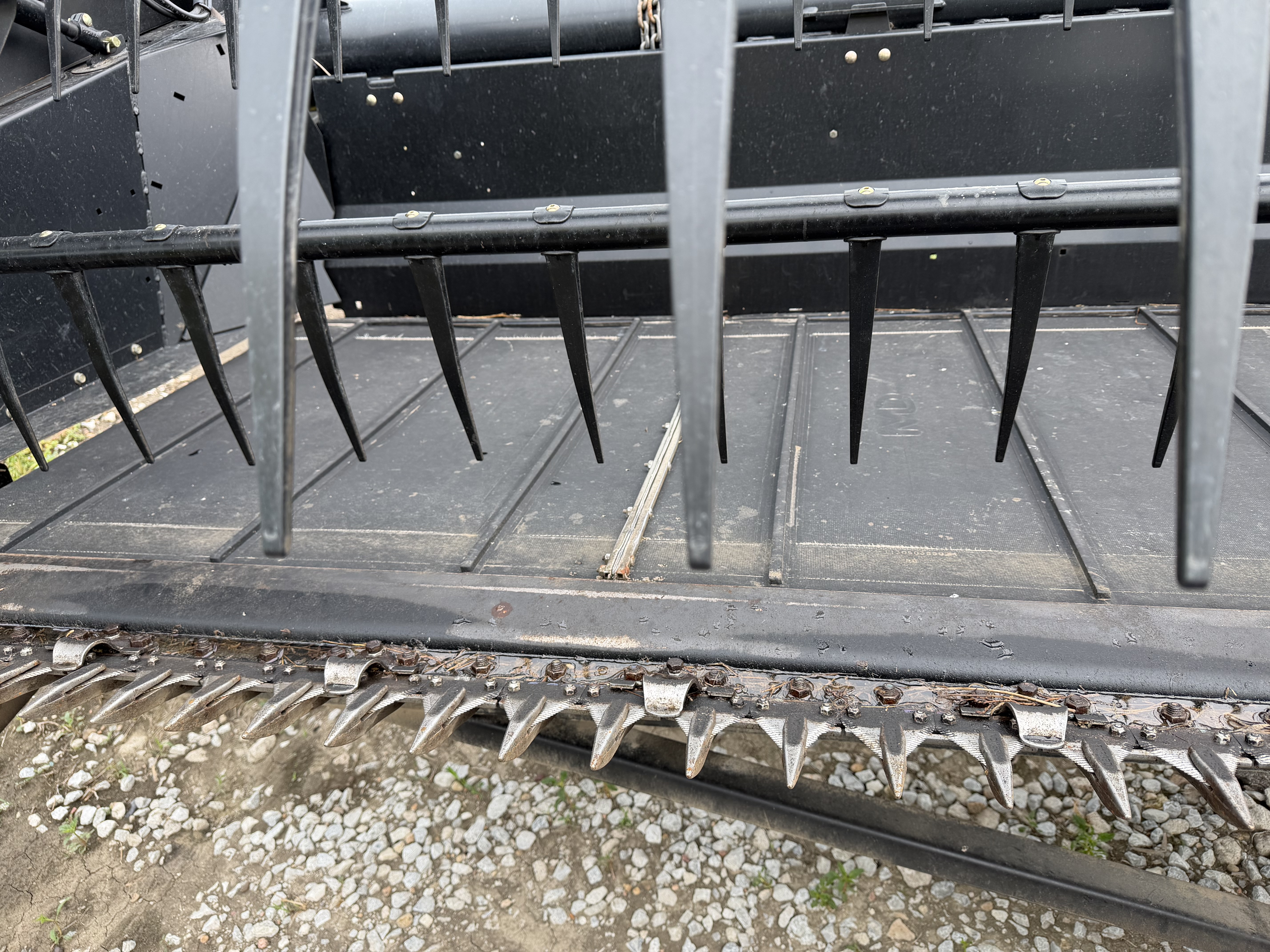 2013 MacDon FD75-30 Header Draper