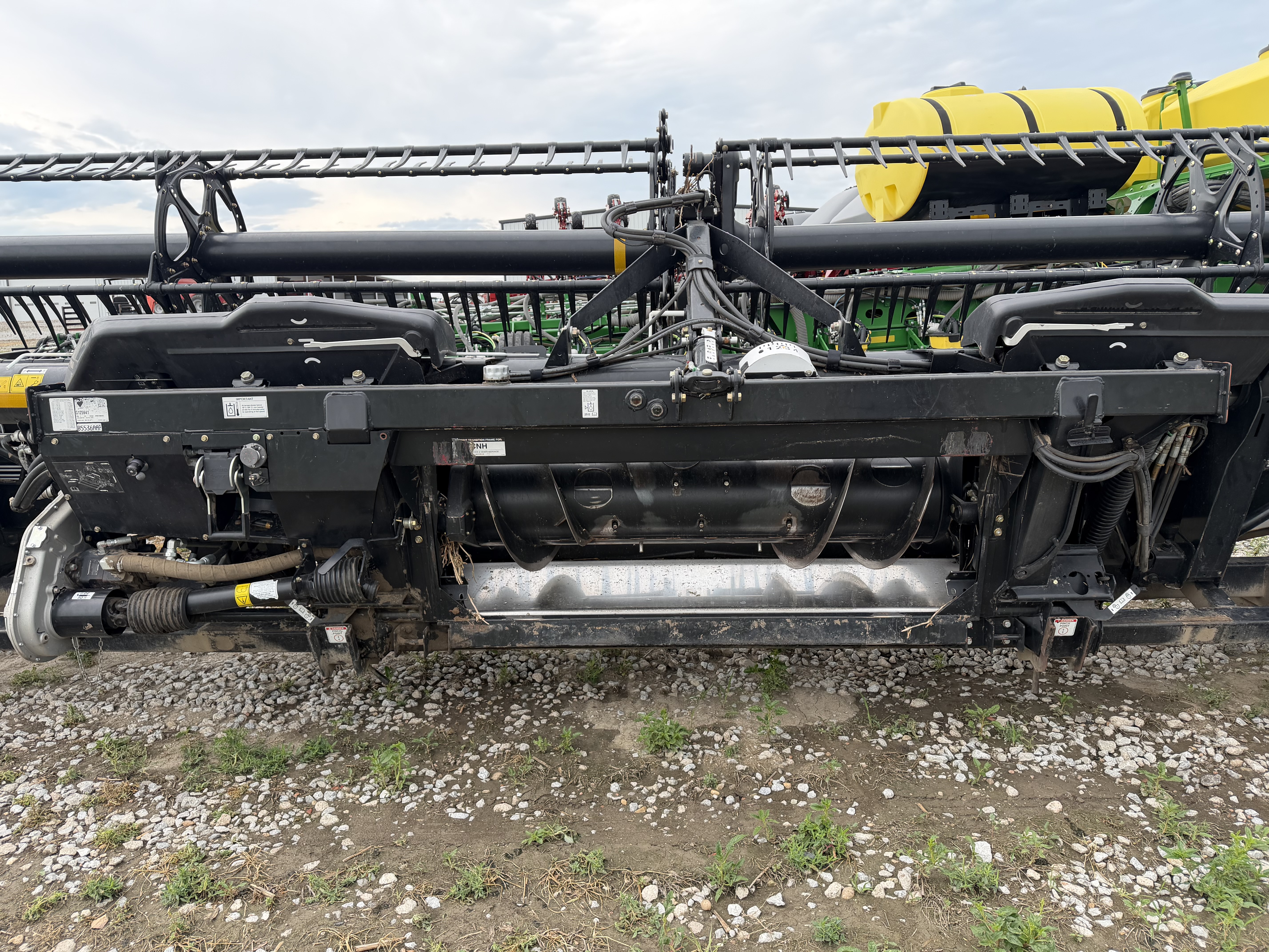 2013 MacDon FD75-30 Header Draper