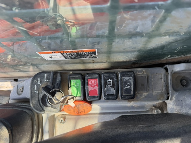 2022 Kubota SVL75-2HWC Compact Track Loader