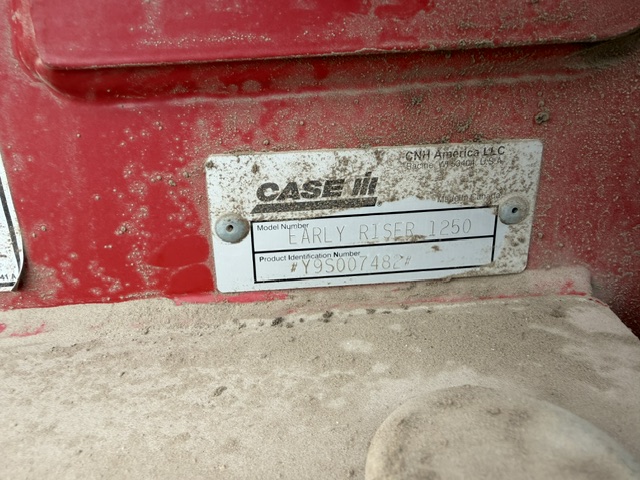 2009 Case IH 1250 16R30 Planter