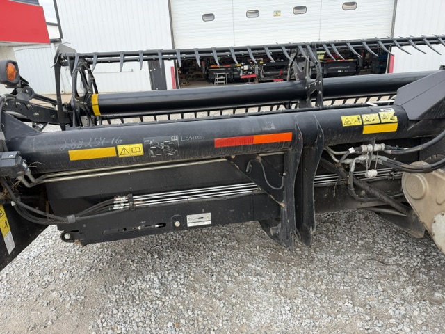2016 MacDon FD75 Header Draper