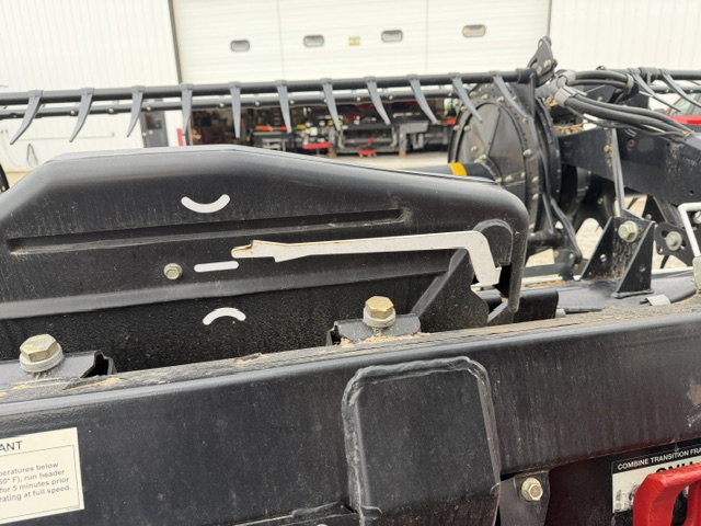 2016 MacDon FD75 Header Draper