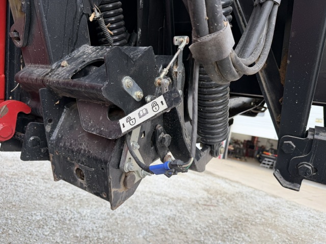 2016 MacDon FD75 Header Draper
