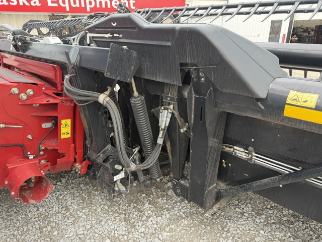 2016 MacDon FD75 Header Draper