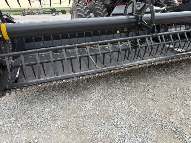2016 MacDon FD75 Header Draper