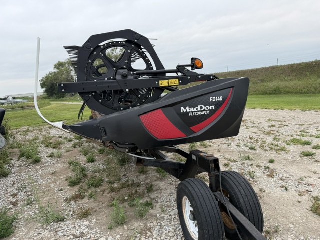 2021 MacDon FD140 FLEXDRPR Header Draper