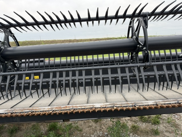 2021 MacDon FD140 FLEXDRPR Header Draper