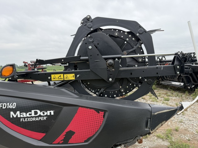 2021 MacDon FD140 FLEXDRPR Header Draper