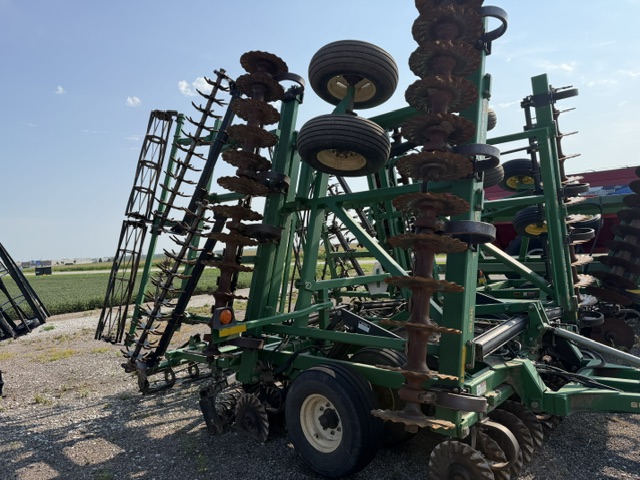 2009 Great Plains 3000TT Tillage