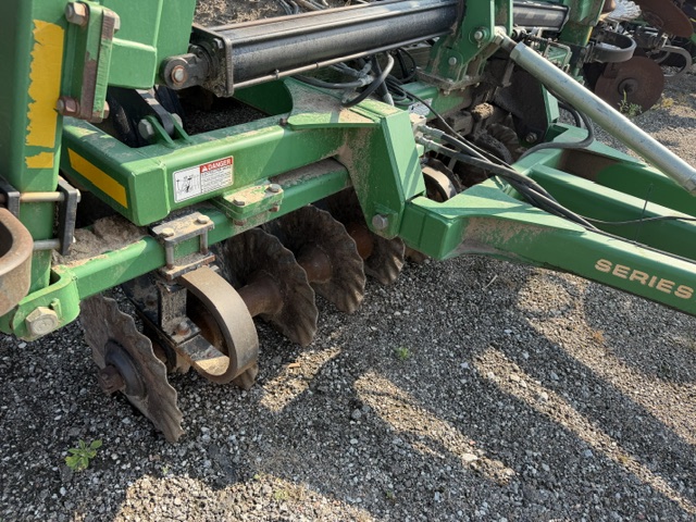 2009 Great Plains 3000TT Tillage