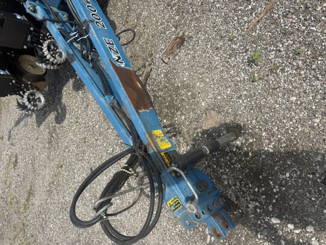 1994 Kinze 2000 Planter