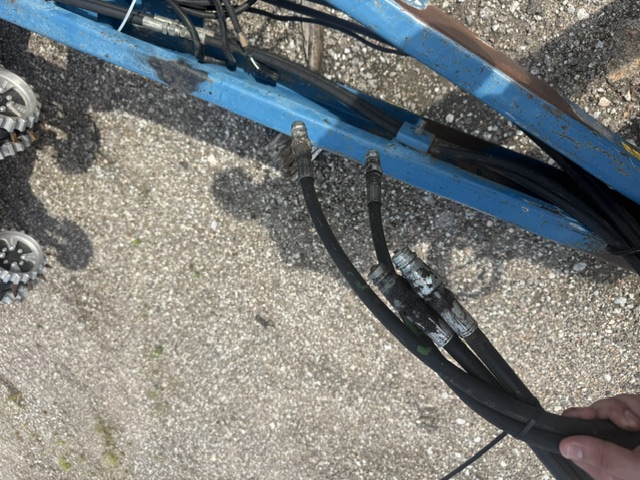 1994 Kinze 2000 Planter