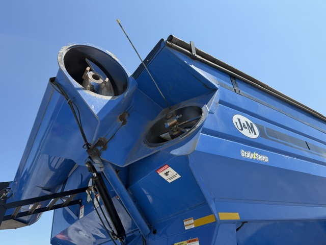 2018 J&M 1401-22 Grain Cart