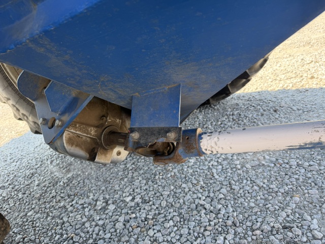 2018 J&M 1401-22 Grain Cart