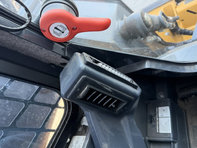 2023 John Deere 320G Skid Steer Loader