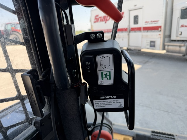 2023 John Deere 320G Skid Steer Loader