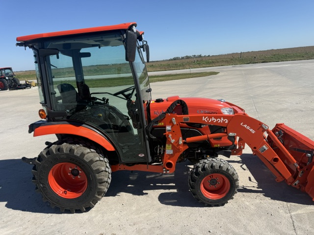 2025 Kubota LX3520HSDC Tractor