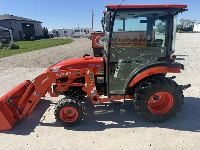 2025 Kubota LX3520HSDC Tractor
