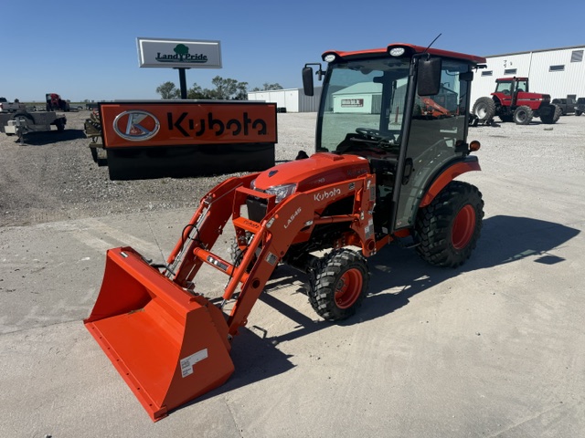 2025 Kubota LX3520HSDC Tractor