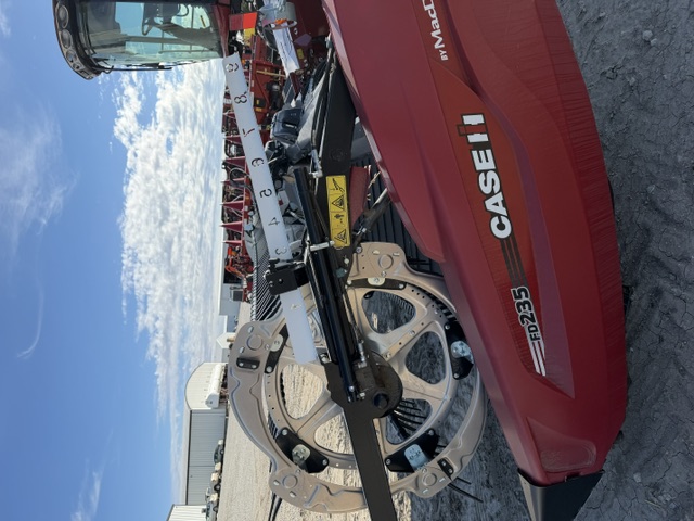2023 MacDon FD235 Header Draper