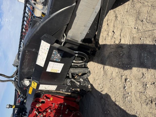 2023 MacDon FD235 Header Draper