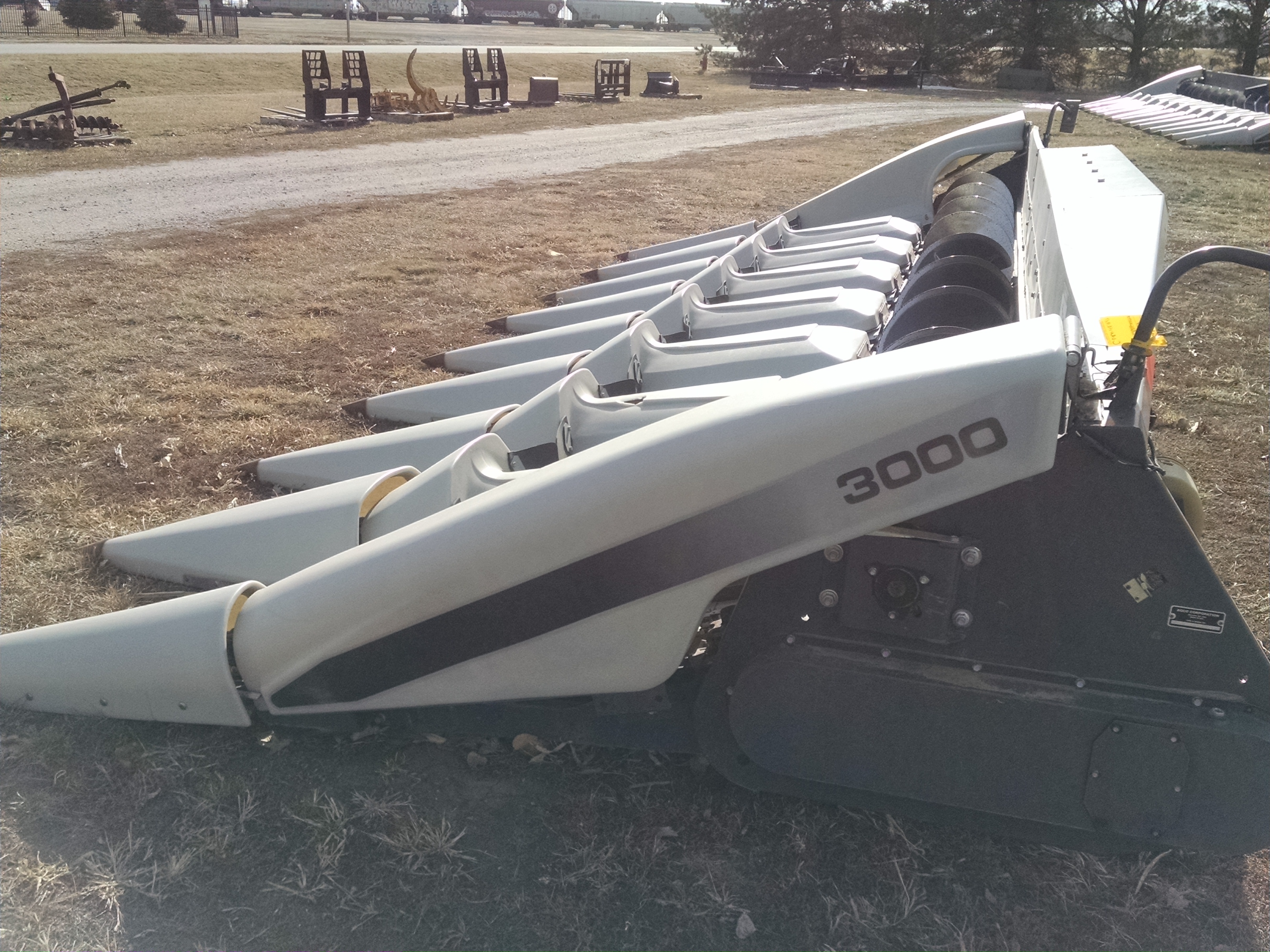 2014 Gleaner 3000-8 Header Corn Head