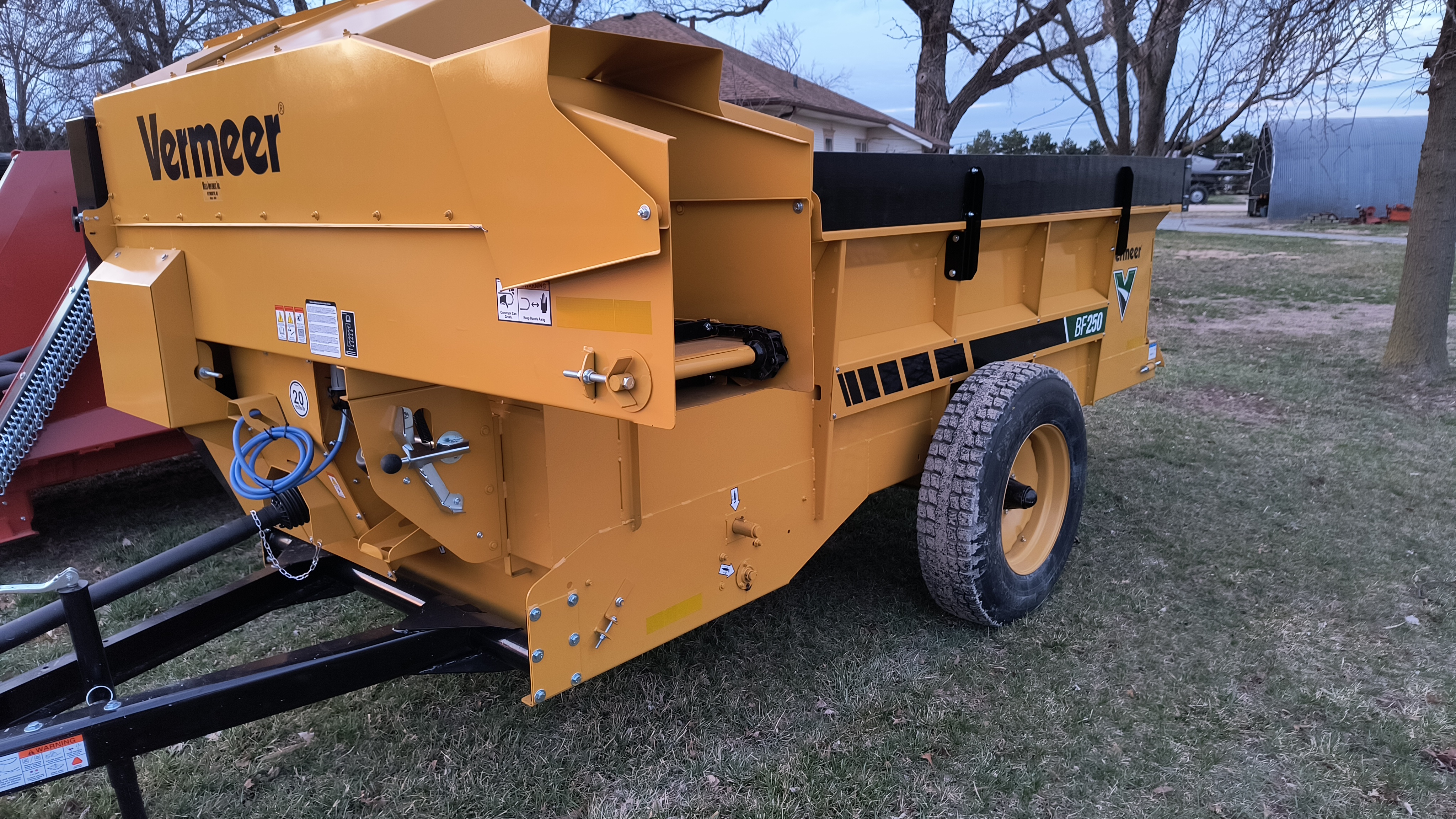 2024 Vermeer BF250 Feed Wagon