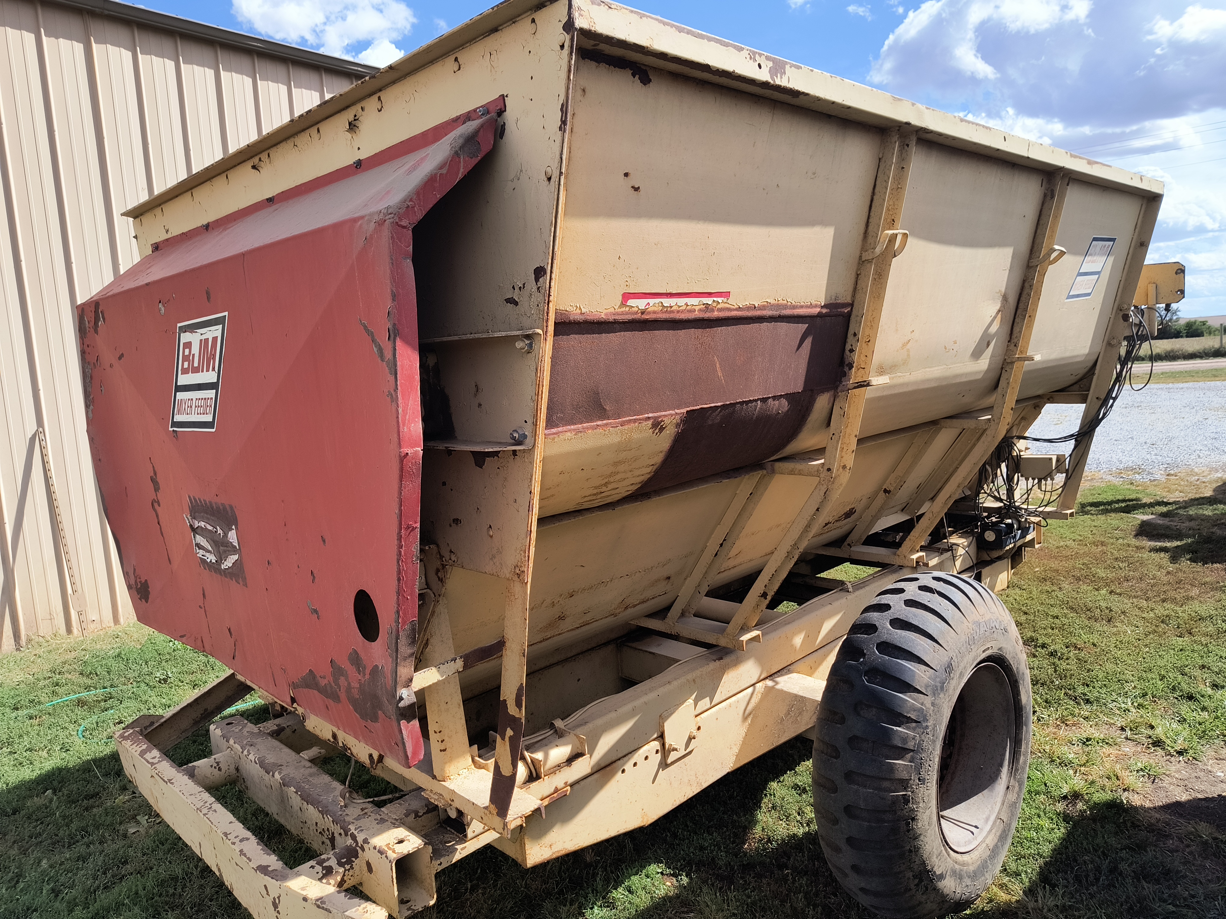 1985 BJM C900T TMR Mixer