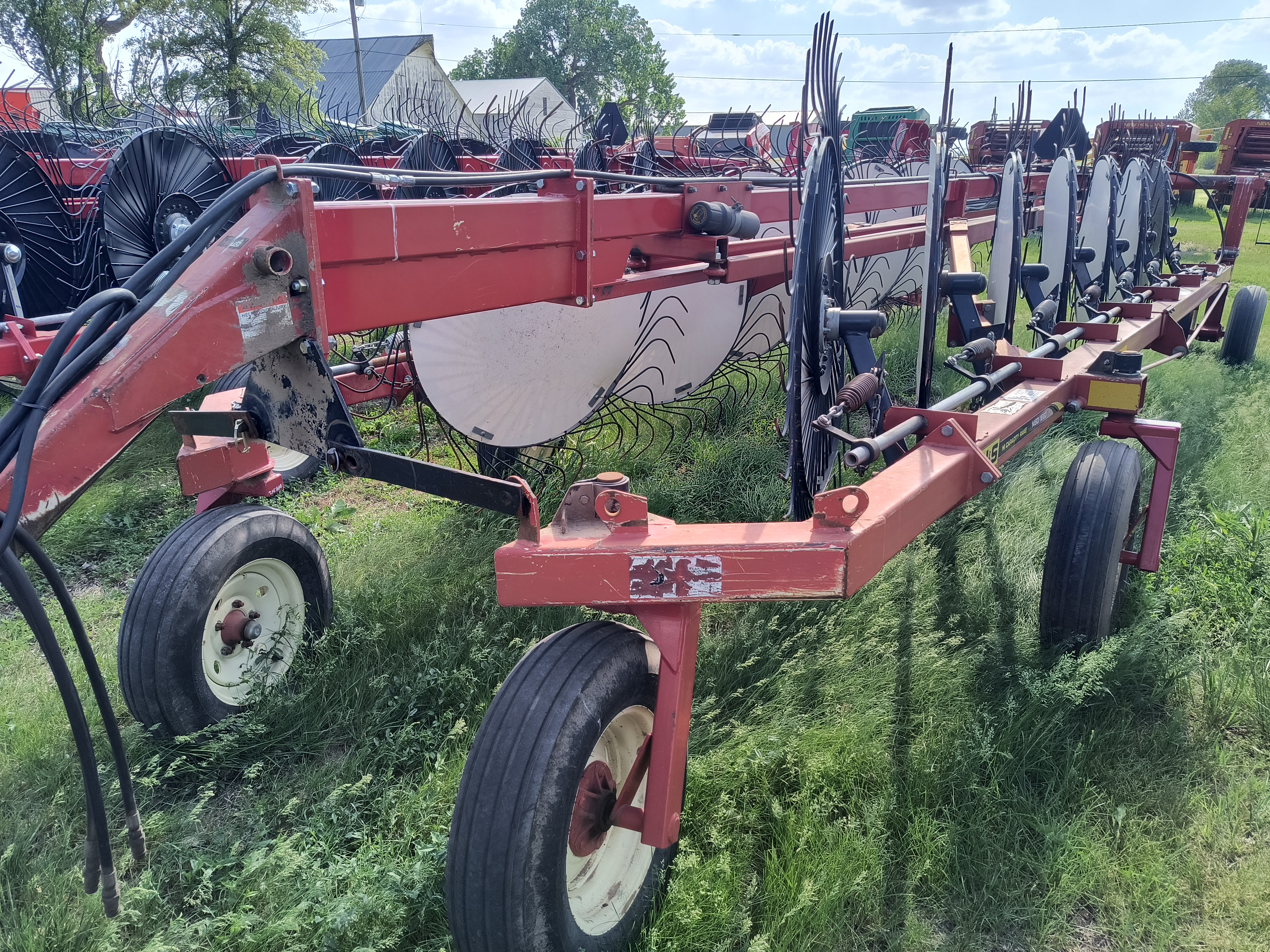 2013 H&S 1460 Rake