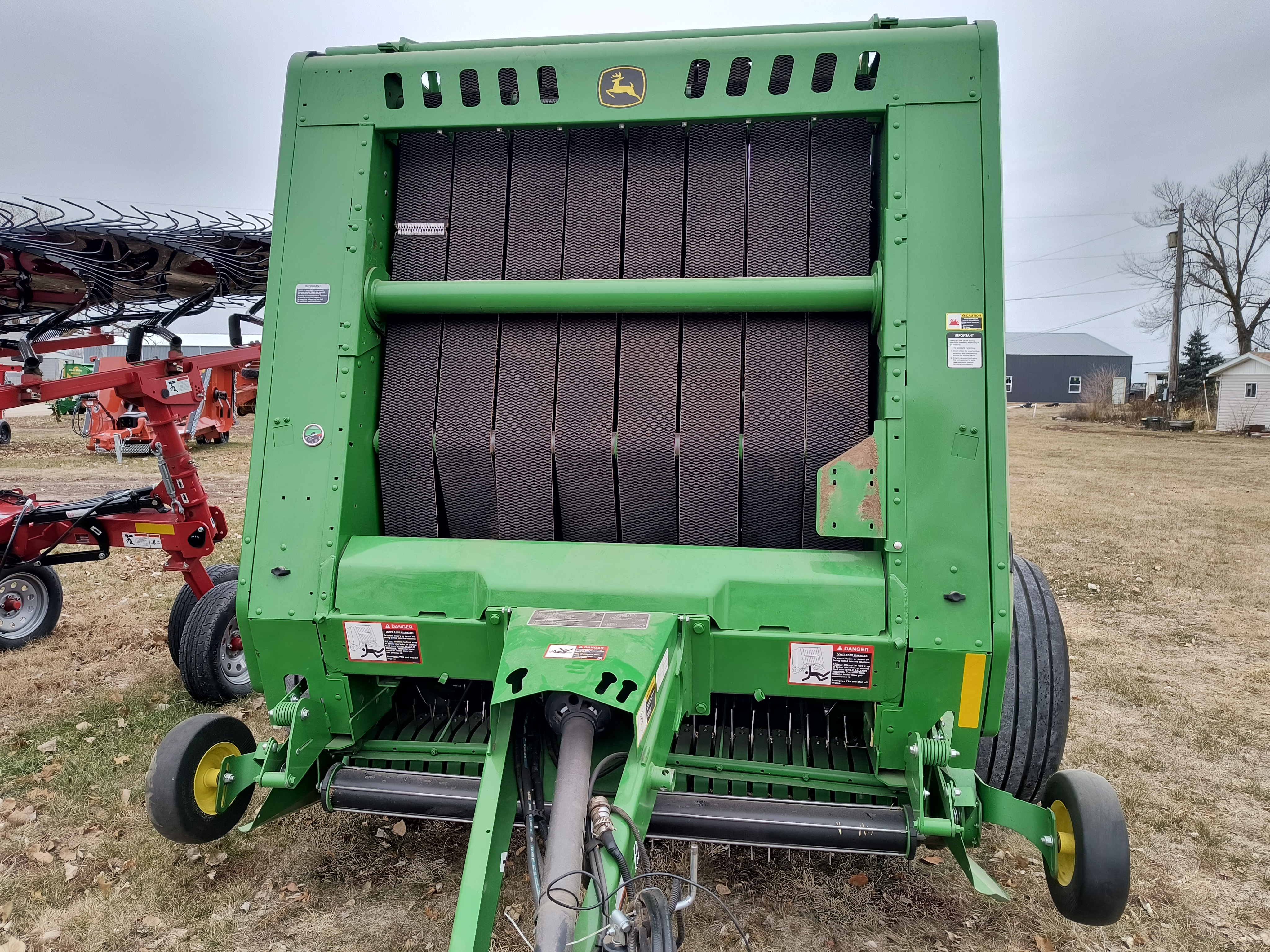 2023 John Deere 560R Baler/Round