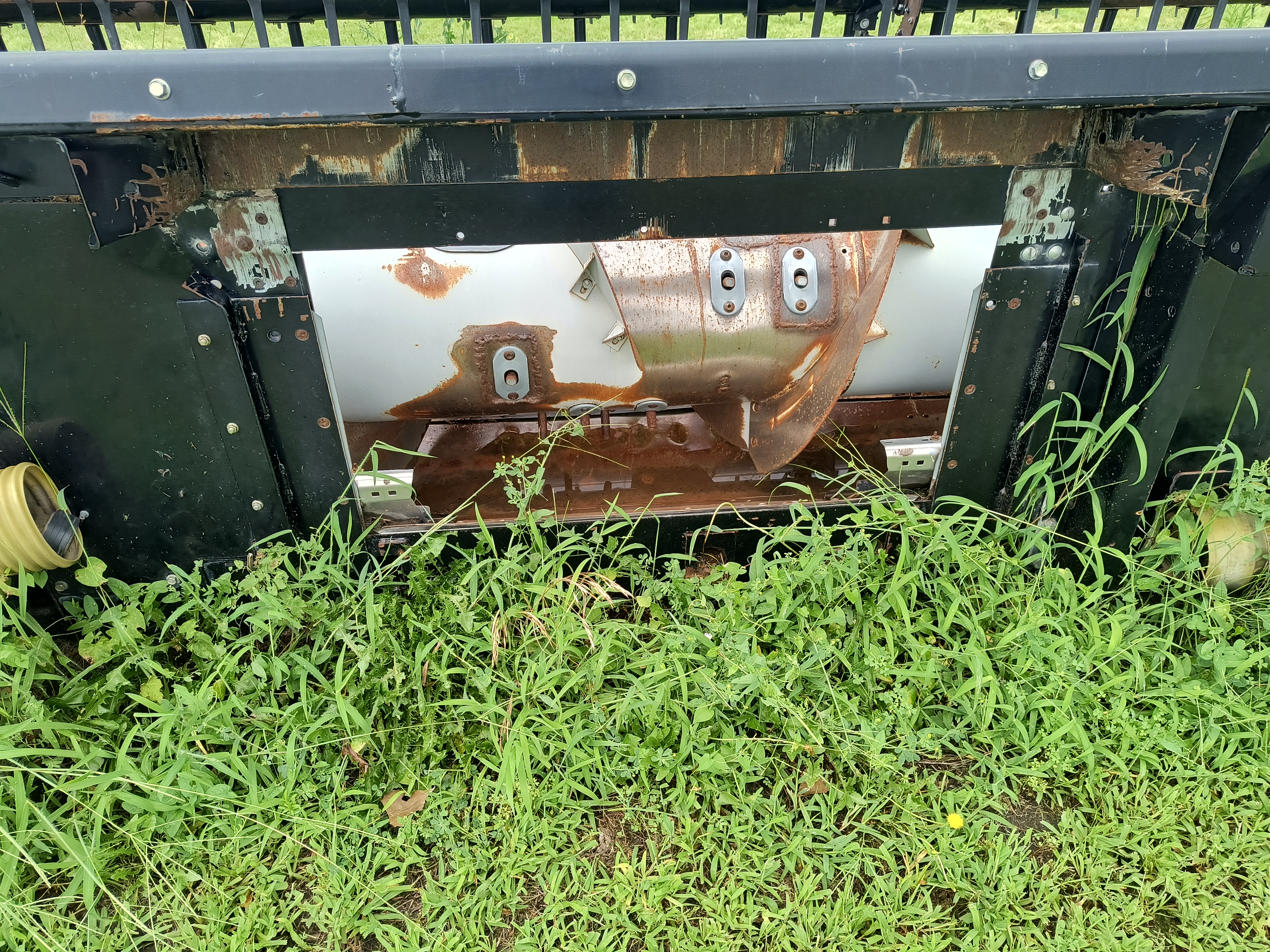 2001 Gleaner 825 Header Flex