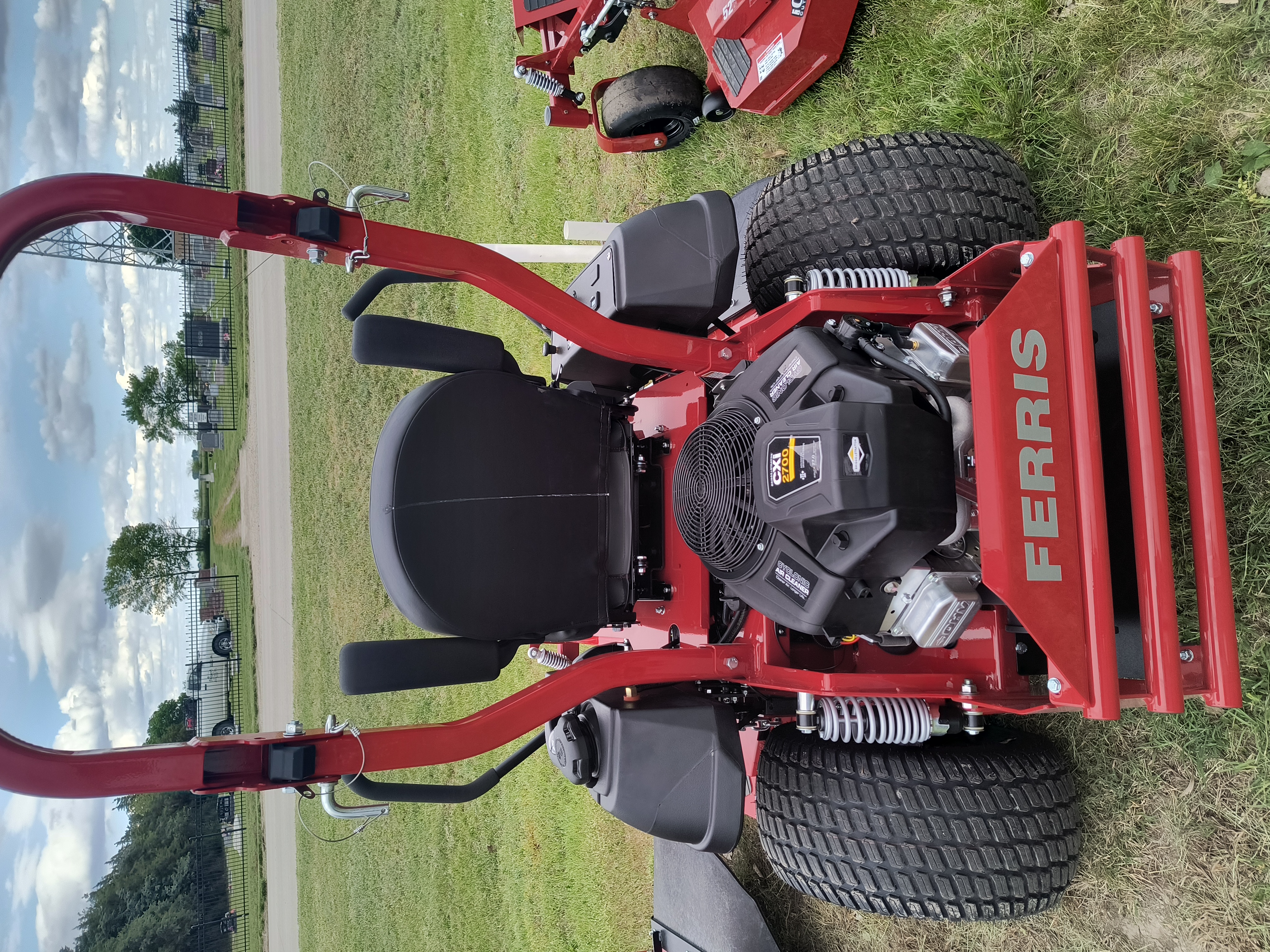 2025 Ferris IS700 Mower/Zero Turn