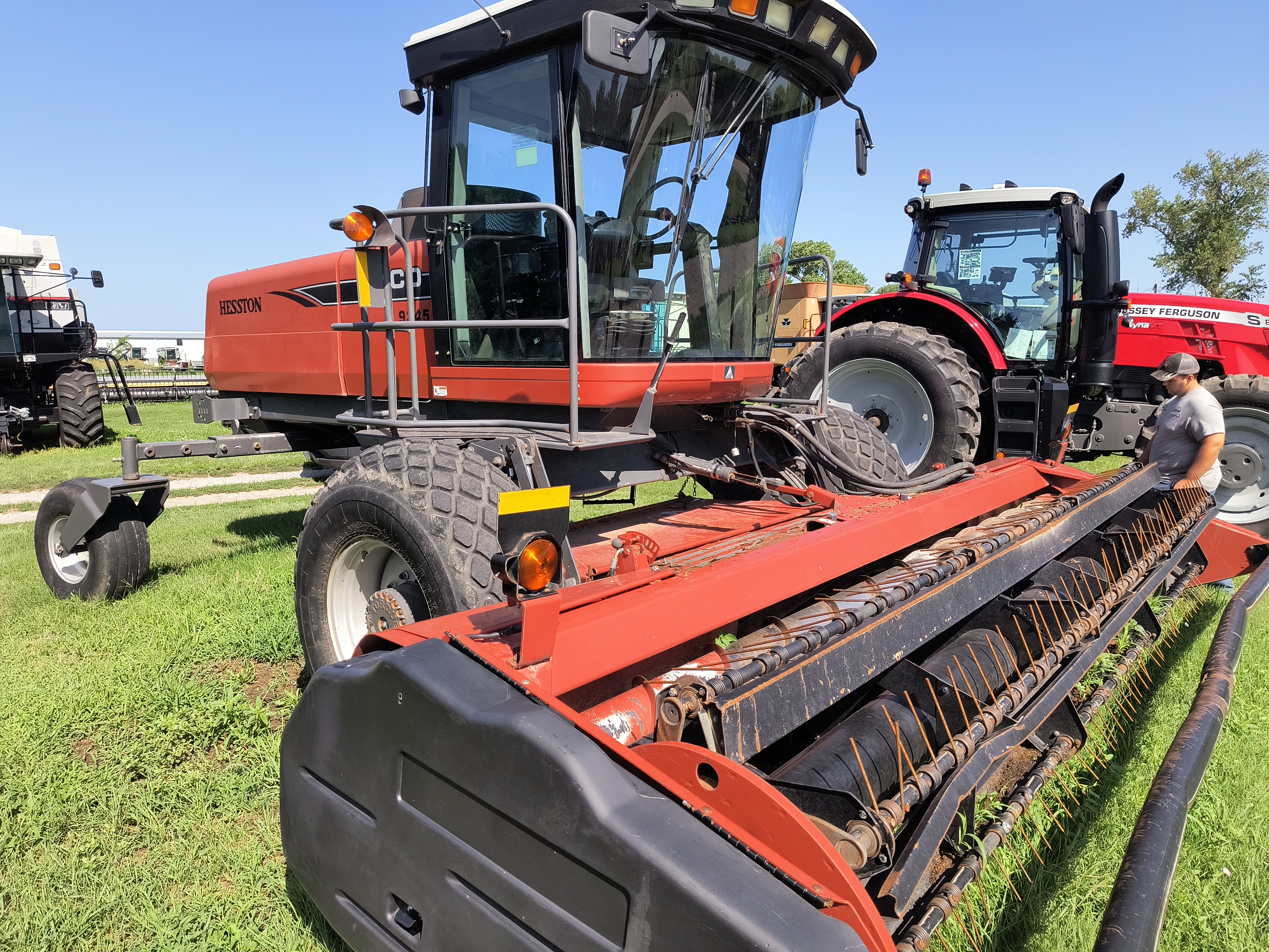 2007 AGCO Hesston 9345 Windrower