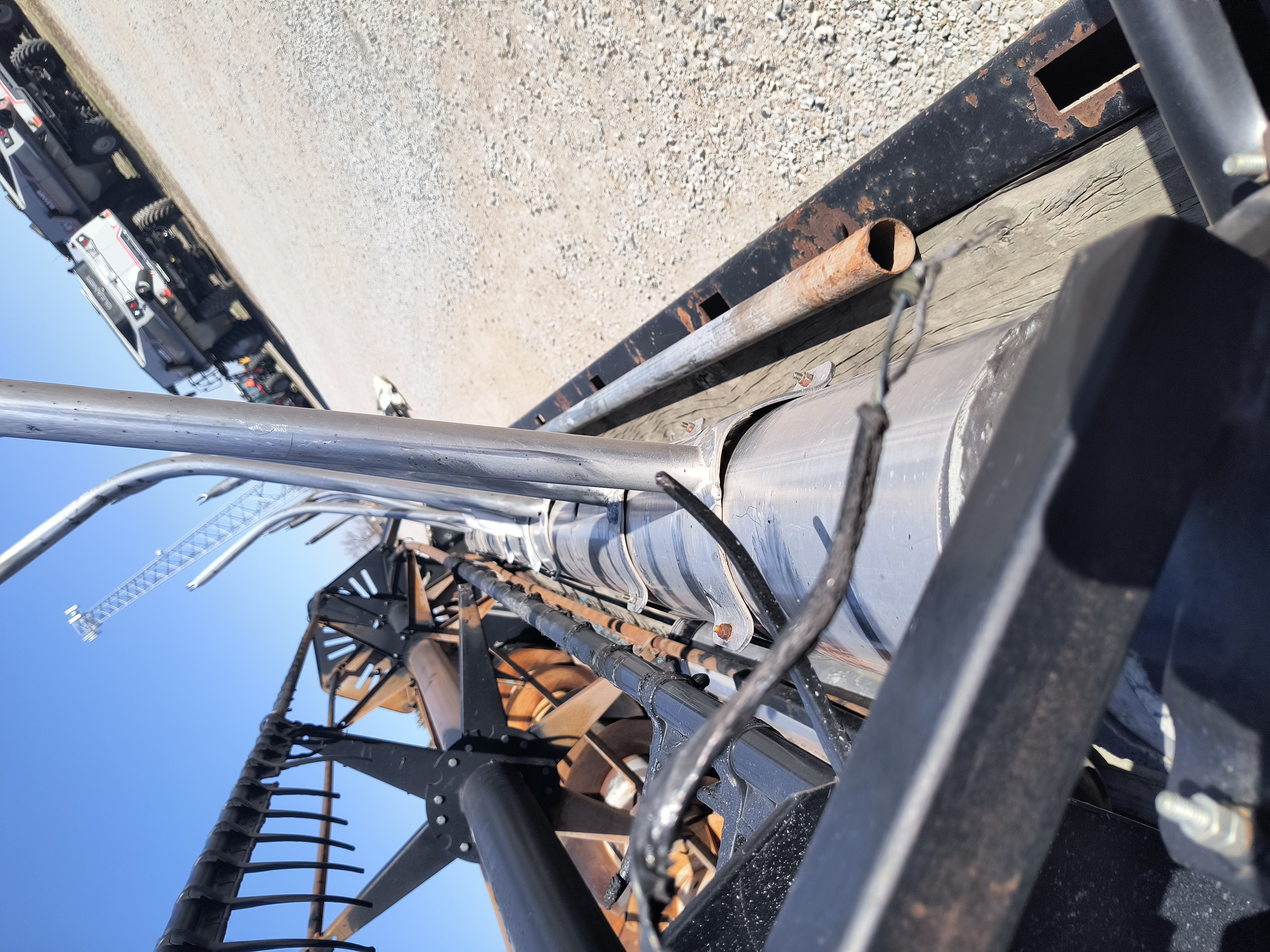 2000 AWS 2000 Header Attachment