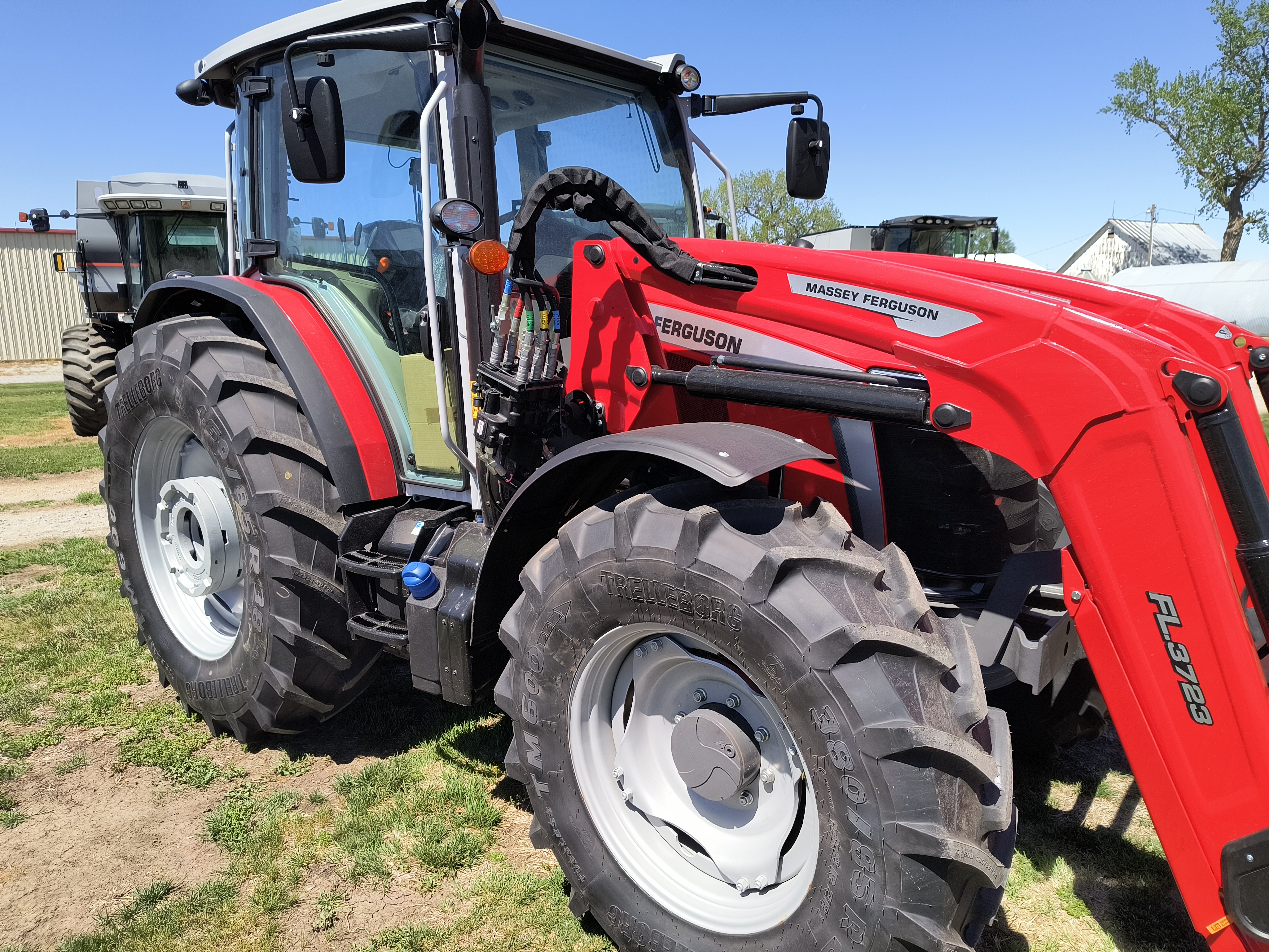 2026 Massey Ferguson 5M.145 Tractor