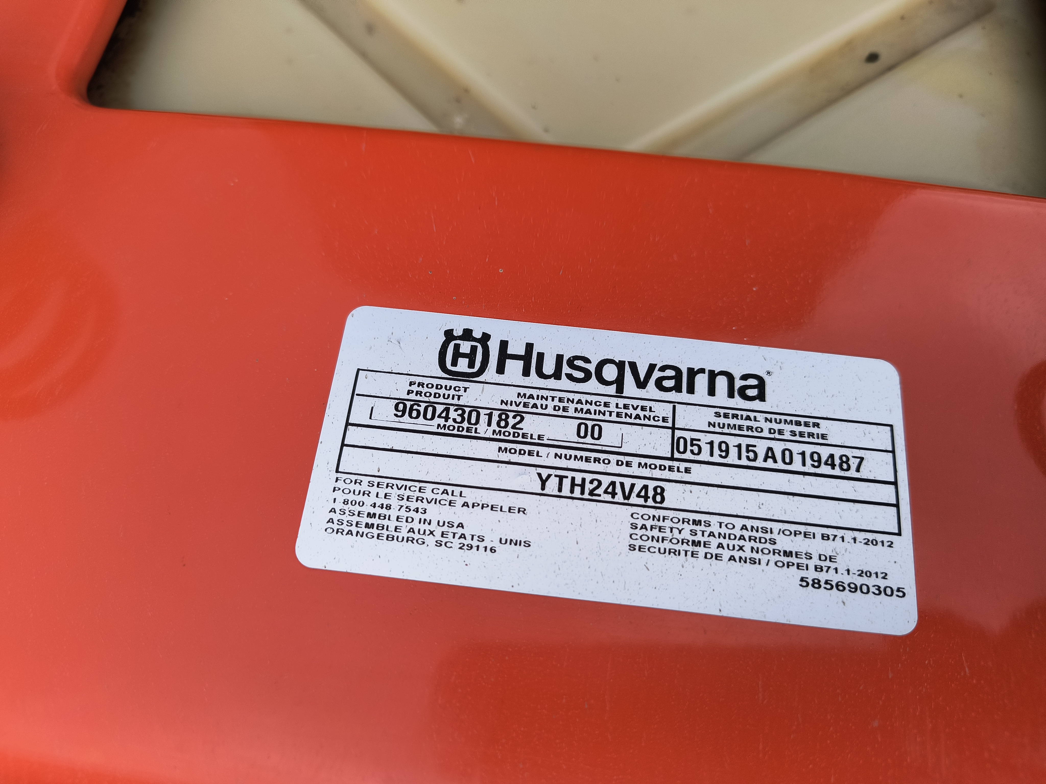 2020 Husqvarna YTH24V48 Lawn Tractor