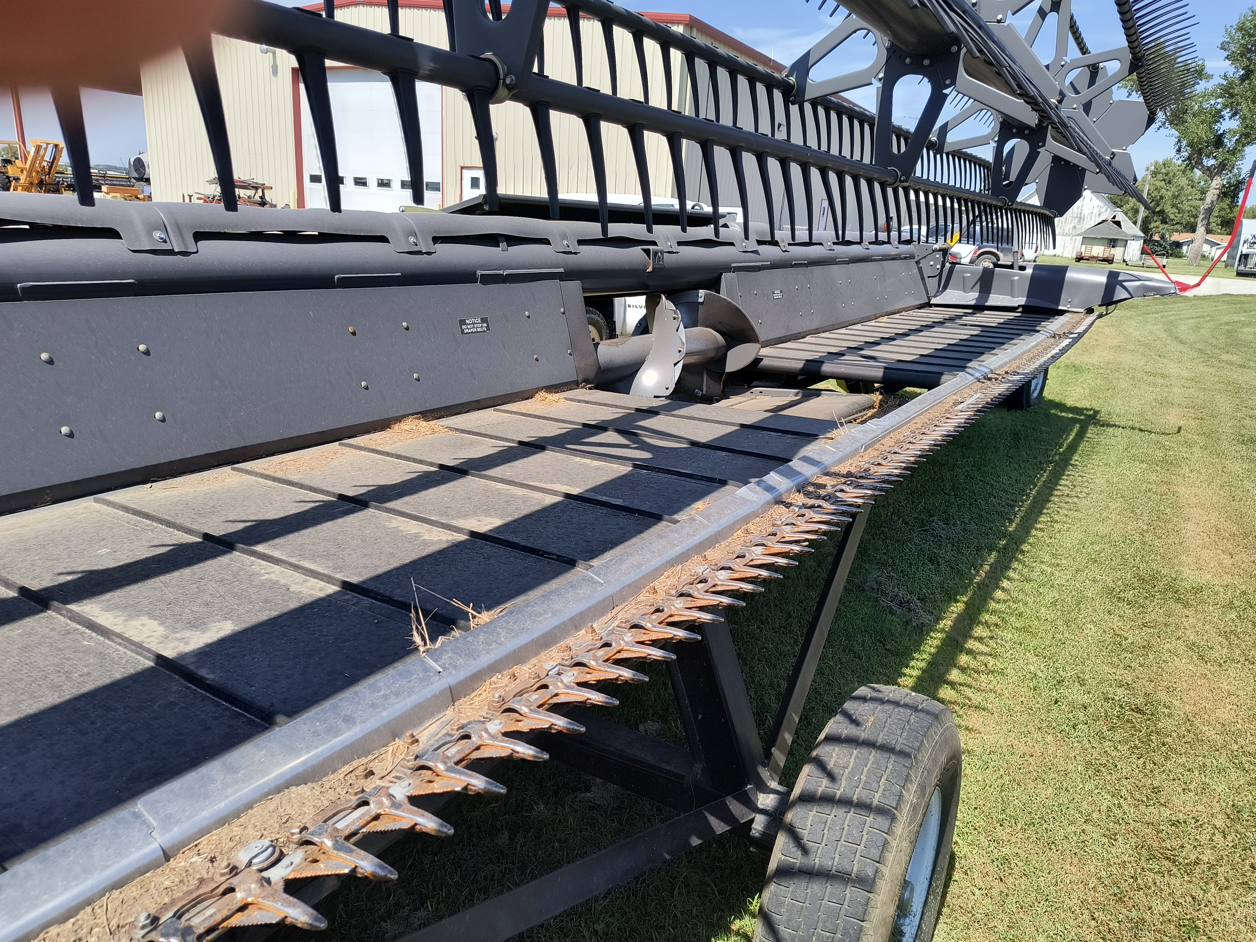 2017 AGCO Gleaner 9255-30 Header Combine
