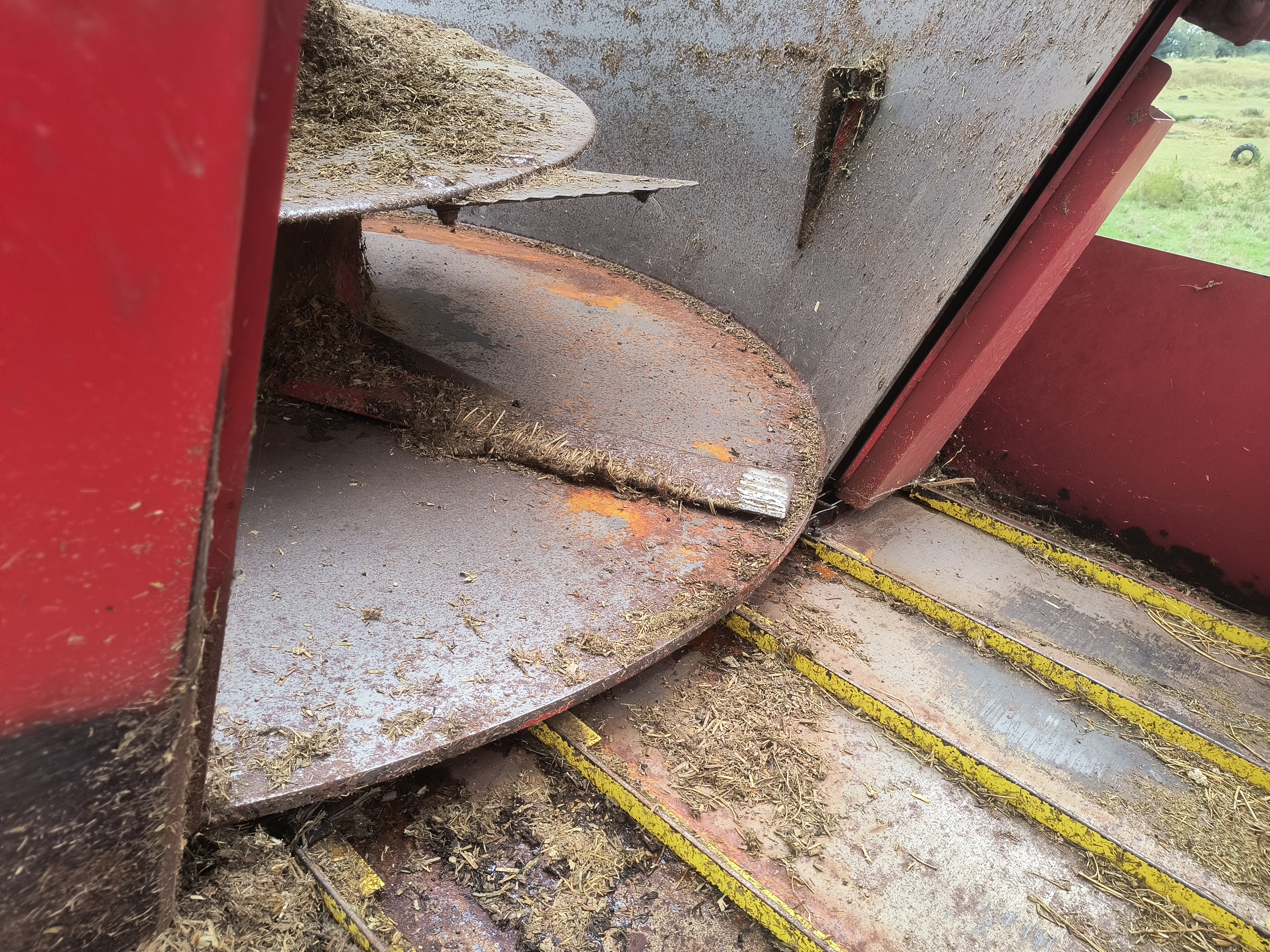 2015 Schuler 5020 Vertical Feed Mixer
