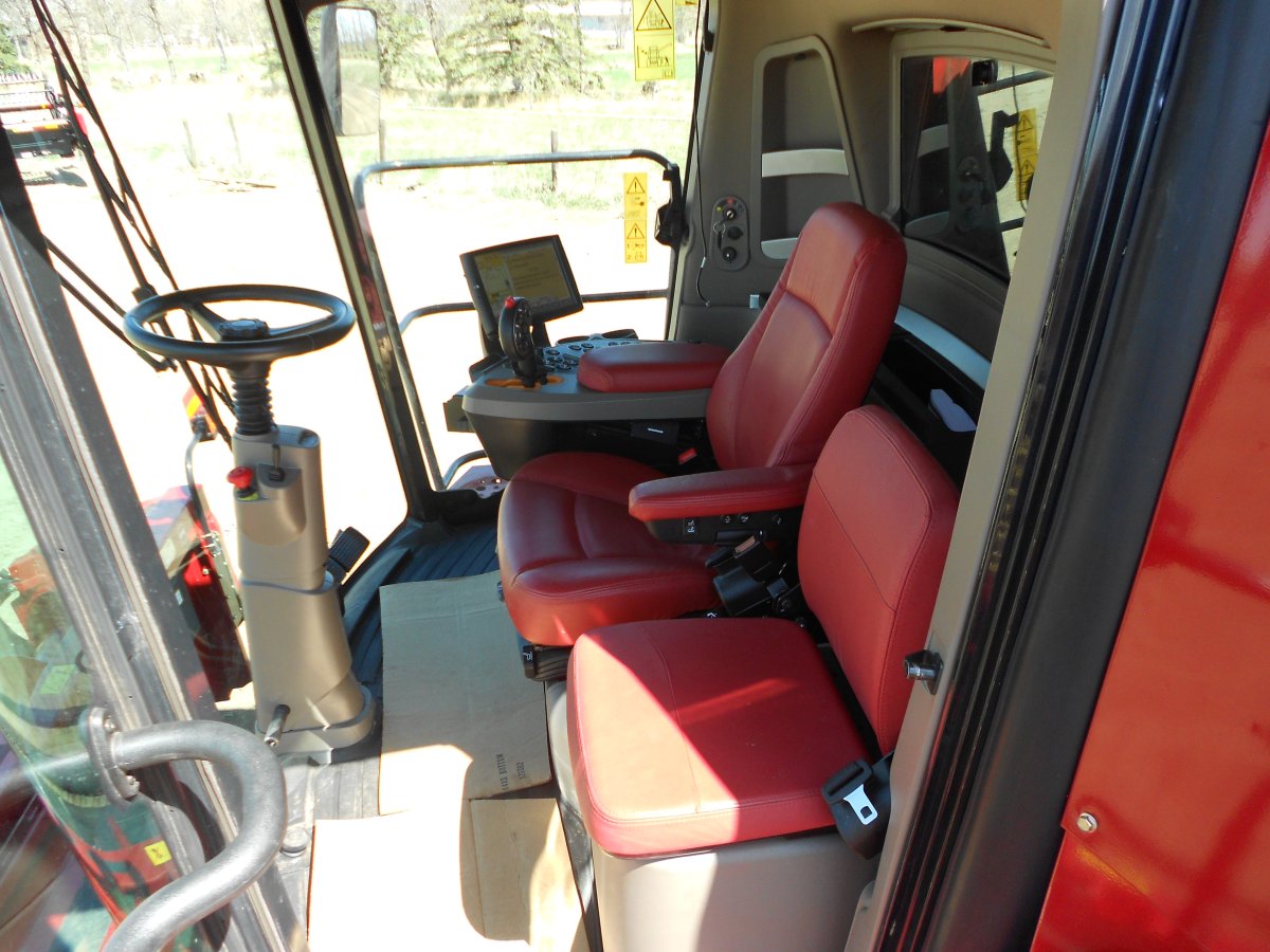 2021 Case 8250 Combine