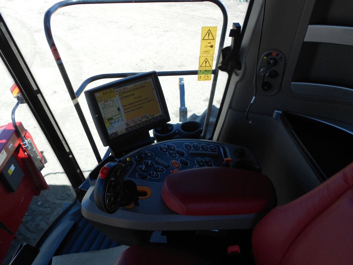 2021 Case 8250 Combine