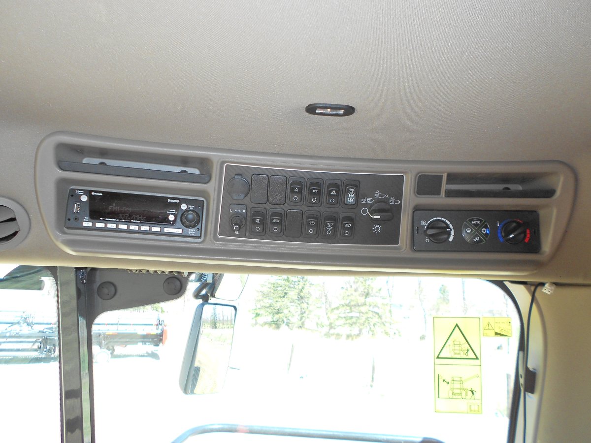 2021 Case 8250 Combine