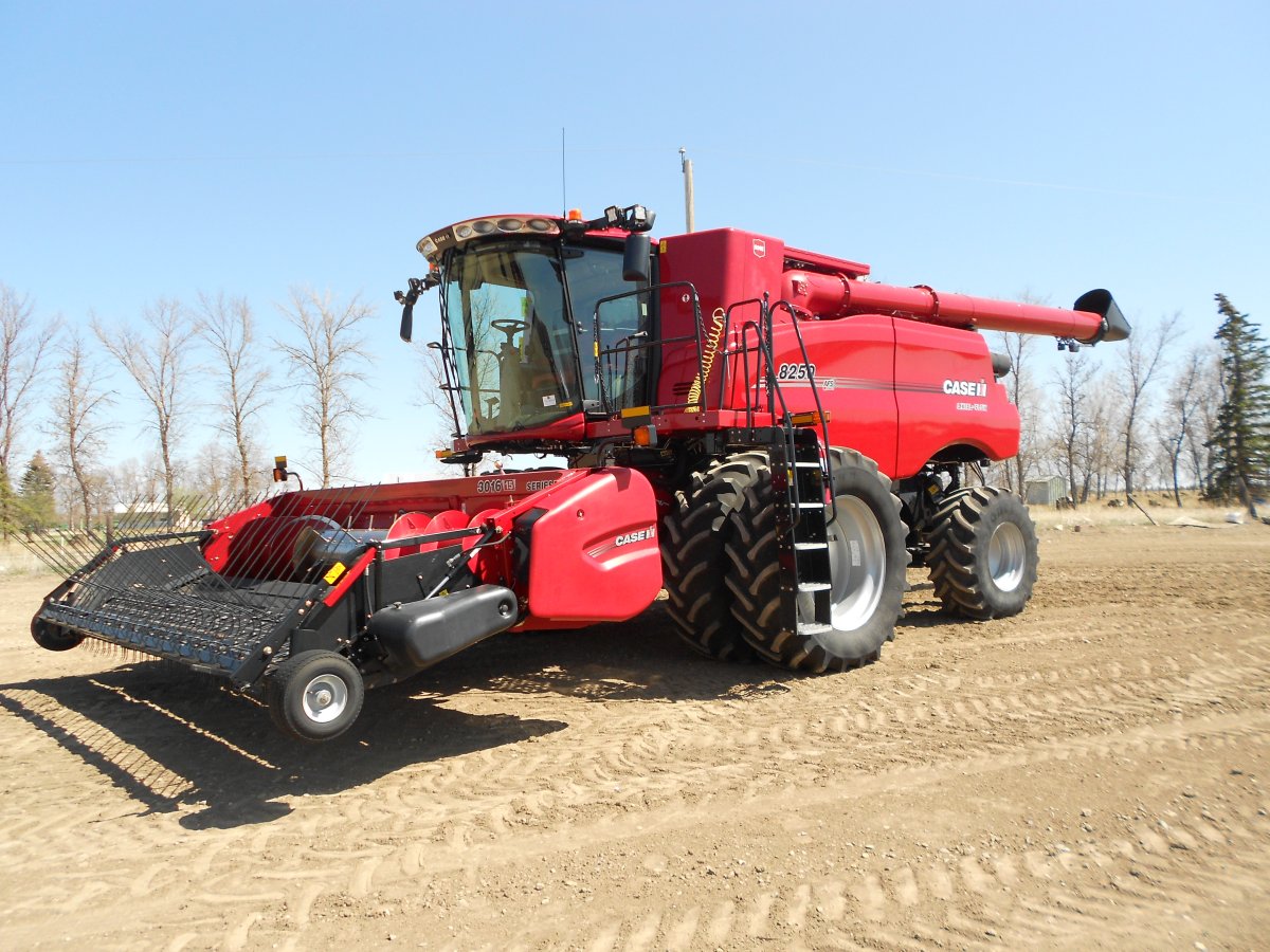 2021 Case 8250 Combine