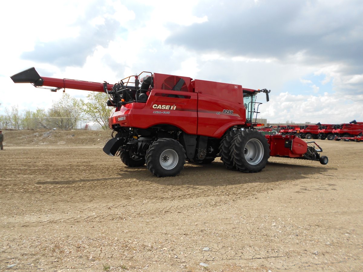2021 Case 8250 Combine