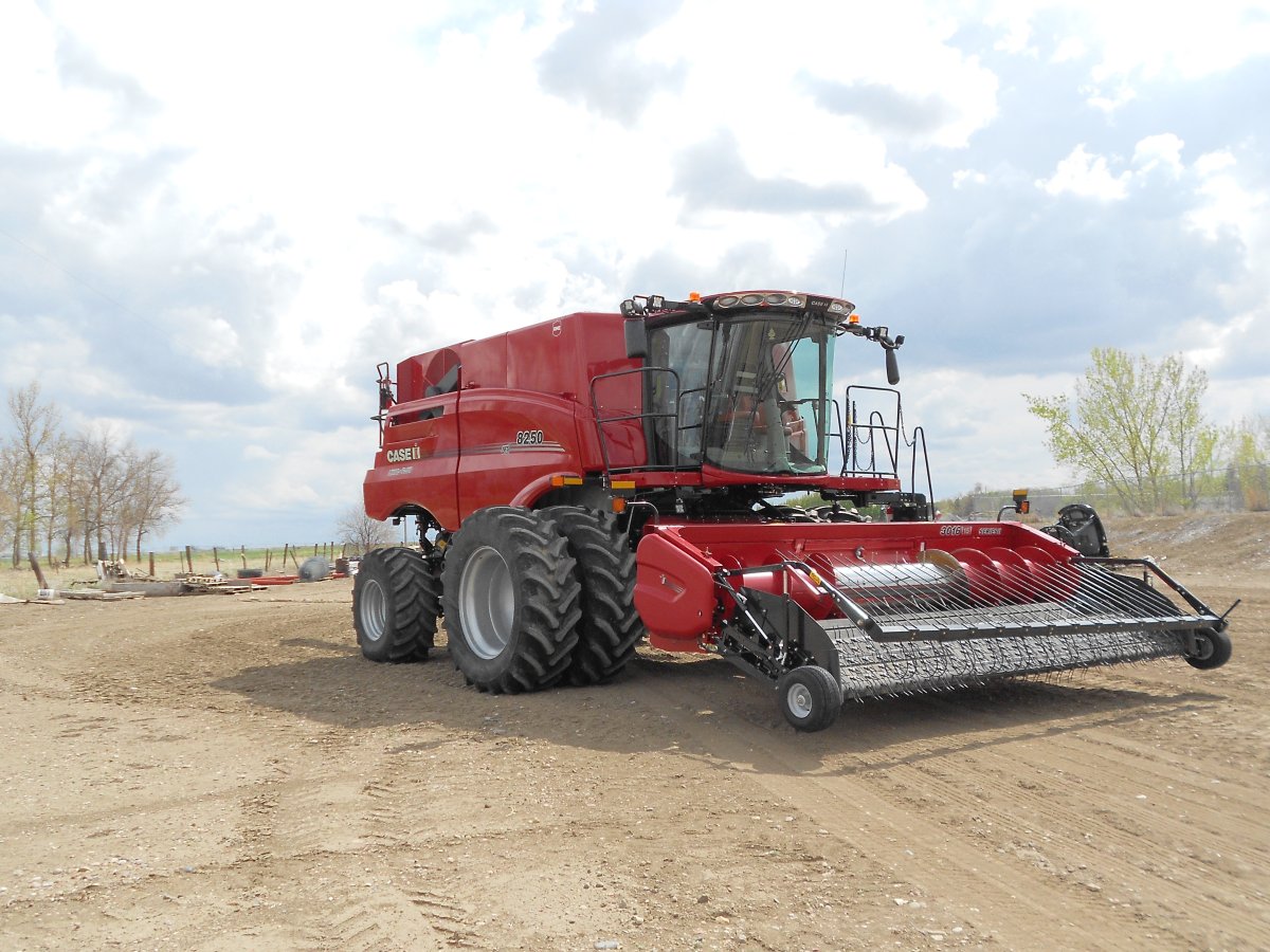 2021 Case 8250 Combine