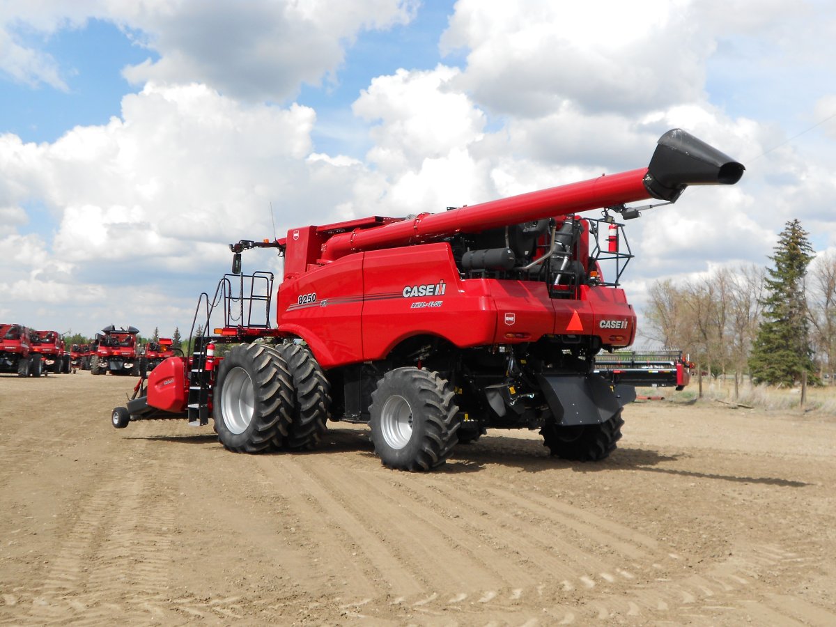 2021 Case 8250 Combine