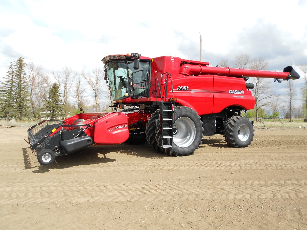 2021 Case 8250 Combine